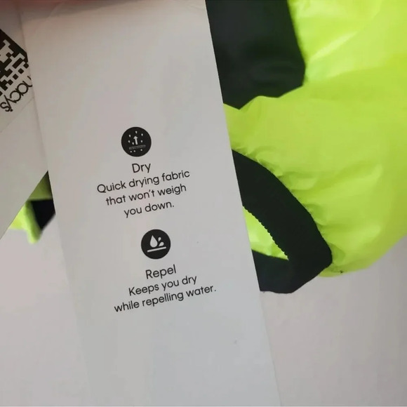 Calvin Klein Hooded Mixed-Media Puffer Jacket -Safety Yellow NWT - Picture 11 of 13